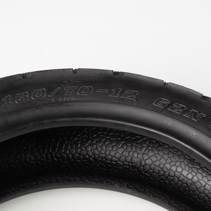 Däck 130/70-12 62N F930R 6PR TL AWINA
