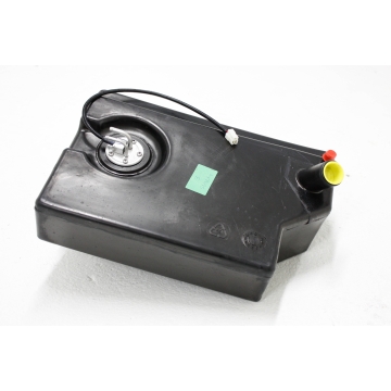 Full diesel tank with gauge : CH26